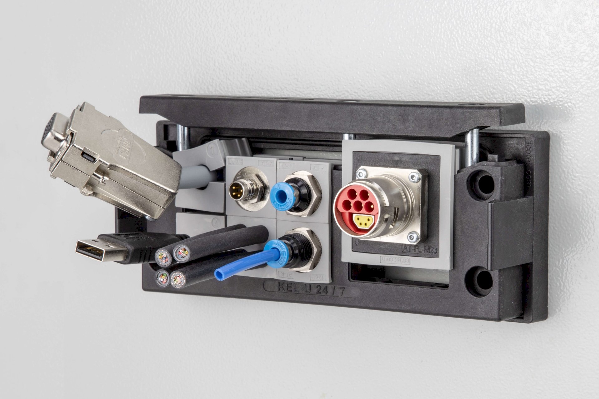 Nieuw: M23 adapter tule voor IMAS-CONNECT systeem