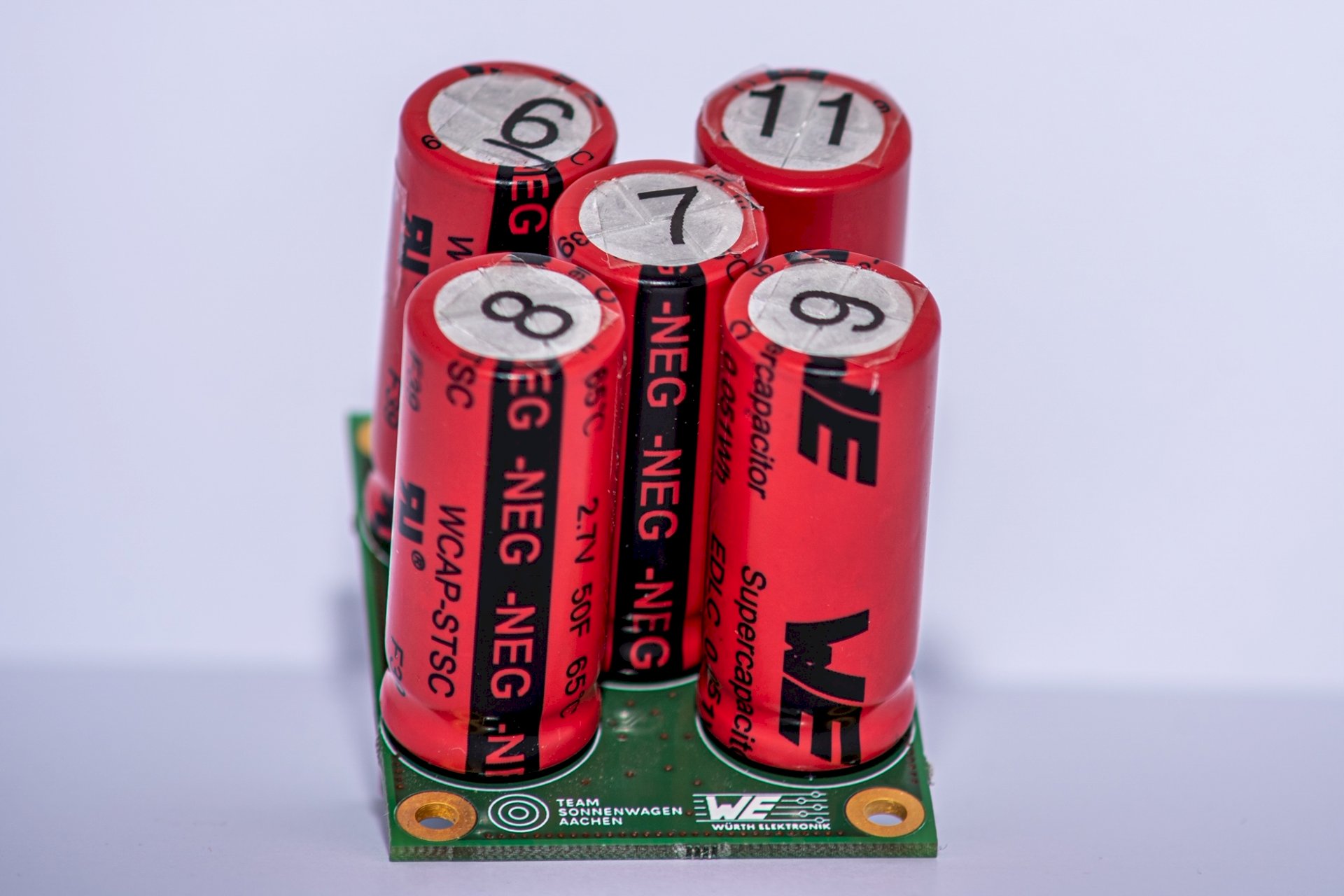 Inside: a battery-management system with capacitors supplied by Wrth Elektronik.